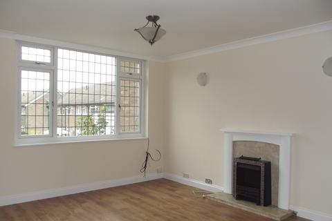 2 bedroom terraced house to rent, Heathcroft Bank, Leeds LS11