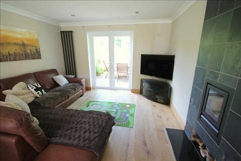 4 bedroom end of terrace house to rent, Chaloner Road, Lindfield