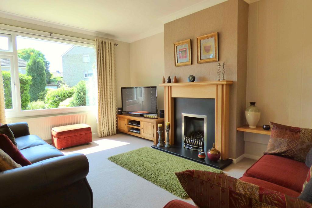 The Drive, Hipperholme HX3 3 bed semidetached house £230,000