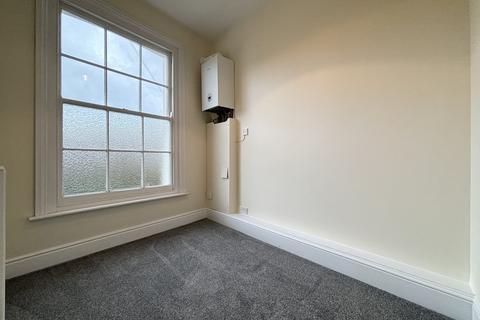 3 bedroom maisonette to rent, Grove hill gardens, Tunbridge Wells