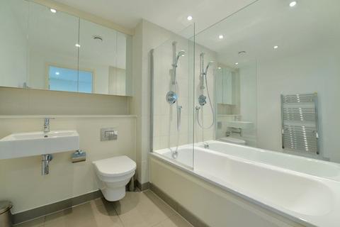 3 bedroom apartment to rent, Landmark East Tower, 24 Marsh Wall, London, E14