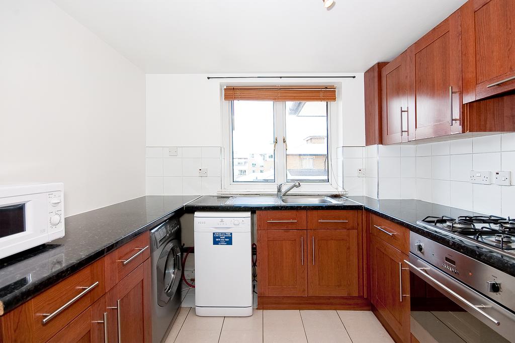 Barnard Lodge, Carlton Gate, Admiral Walk, Maida Vale W9 1 bed