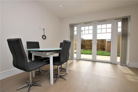 3 bedroom end of terrace house to rent, Maine Street, Reading, Berkshire, RG2