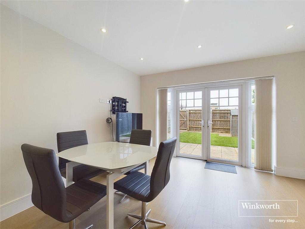 Picture No. 32