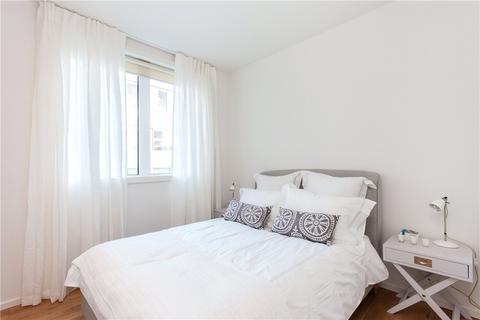3 bedroom apartment to rent, Rathbone Place, Fitzrovia, London, W1T