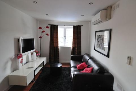 1 bedroom apartment to rent, Union Road, Bristol BS2 0FN