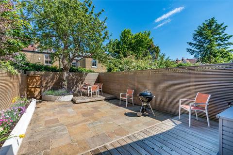 4 bedroom terraced house to rent, Wavendon Avenue, Chiswick, London