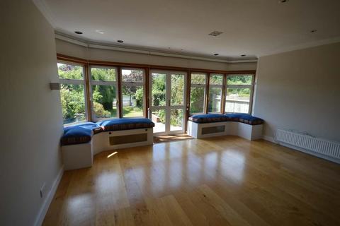 3 bedroom detached house for sale - Dunally Park, Shepperton