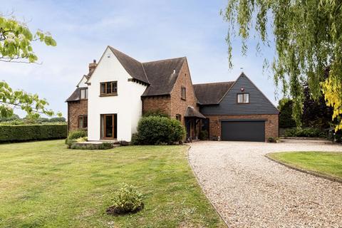 4 bedroom detached house for sale, Woodnesborough