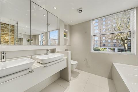 undefined, Court Close, St Johns Wood Park, St John's Wood, London, NW8