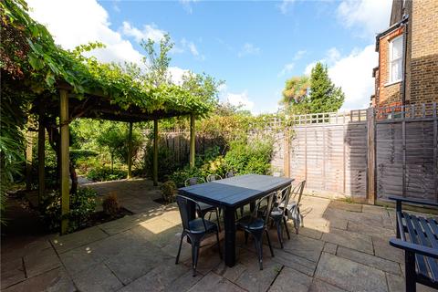 6 bedroom semi-detached house to rent, Crediton Road, London, NW10