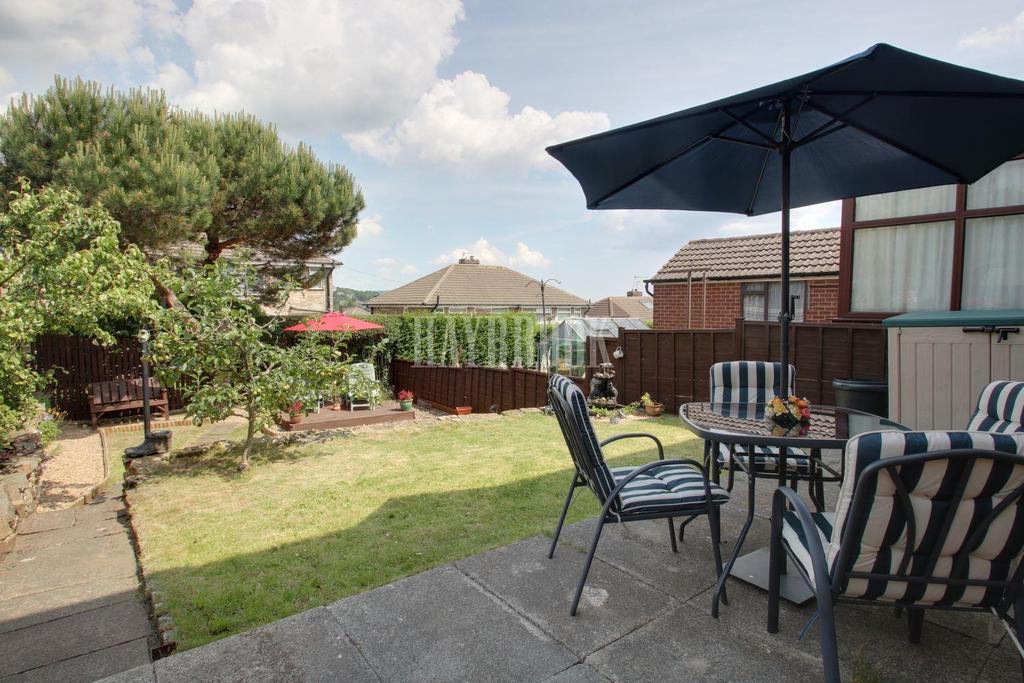 Wood Lane, Stannington 3 bed semidetached house £190,000