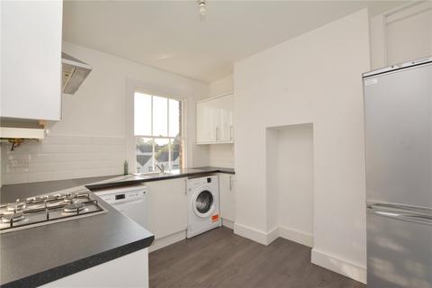 2 bedroom apartment to rent, Quentin Road, London, SE13
