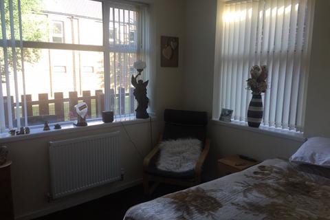 Studio to rent, 19 Kelvin Grove, Wombwell