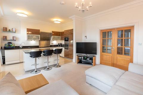 2 Bed Flats To Rent In Guernsey Apartments Flats To Let