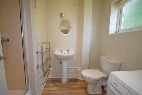 1 bedroom terraced bungalow to rent, Villa 4 Harbour Way Country Club, West Wittering, PO20