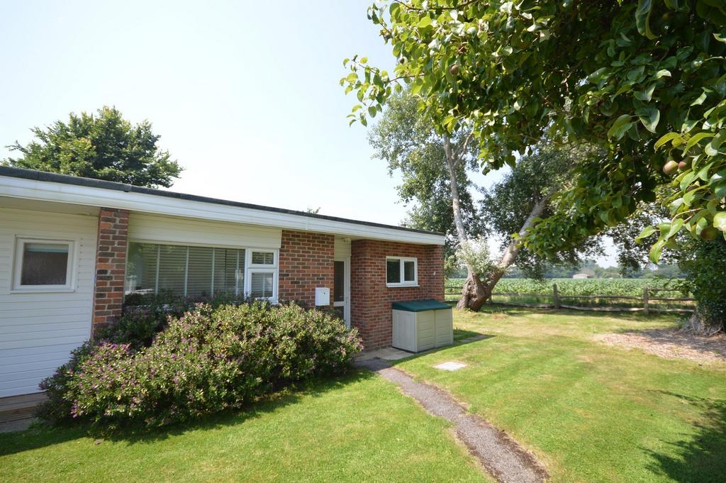 Bungalow to rent in