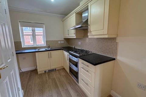 3 bedroom terraced house to rent, Barwell Road, Bury St Edmunds