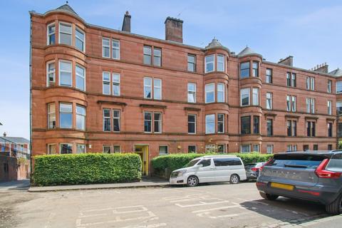 3 bedroom flat to rent, Jedburgh Gardens, Flat 3/1, North Kelvinside , Glasgow, G20 6BP