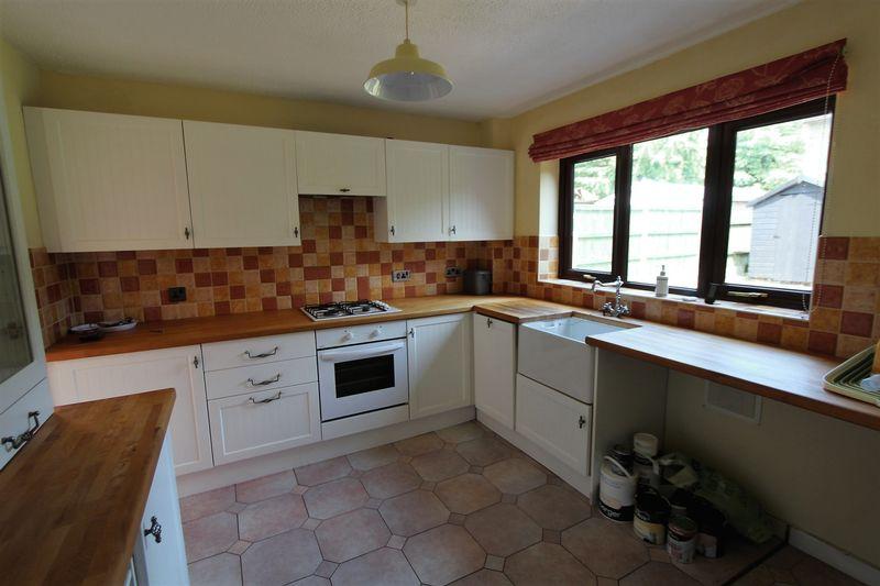 Bro Deg, Ruthin 3 bed detached house £195,000