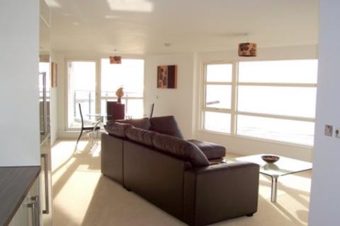 2 bedroom flat to rent, Aurora, Trawler Road, Swansea. SA1 1FY