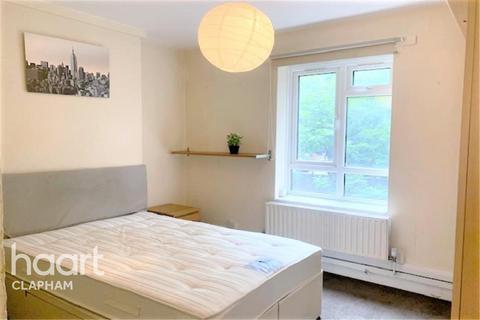 3 bedroom flat to rent, Whites Square, SW4