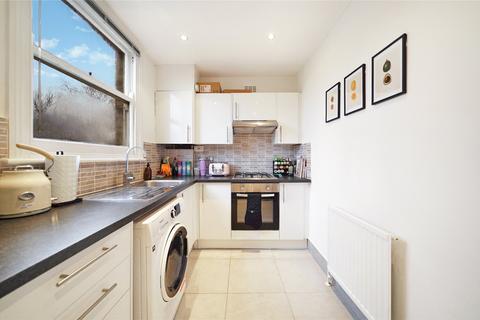 2 bedroom flat to rent, Chevening Road, Queens Park, London, NW6