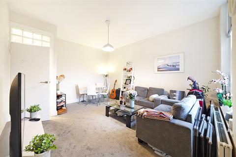 2 bedroom flat to rent, Chevening Road, Queens Park, London, NW6
