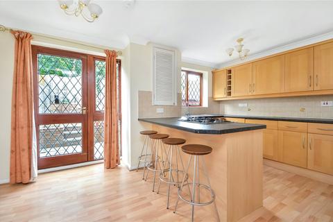 4 bedroom end of terrace house to rent, Honeysuckle Close, Badger Farm, Winchester, SO22