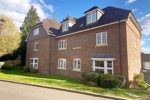 2 bedroom apartment for sale, Cranwells Lane, Farnham Common SL2