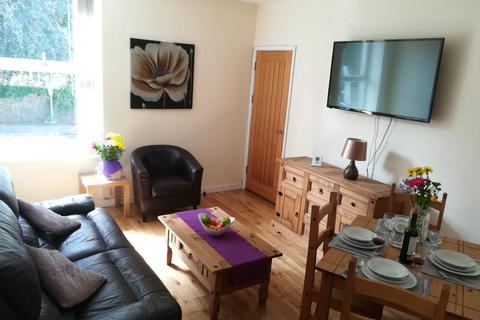 2 bedroom flat to rent, Apartment 1, Uplands Terrace, Uplands, Swansea. SA2 0GU