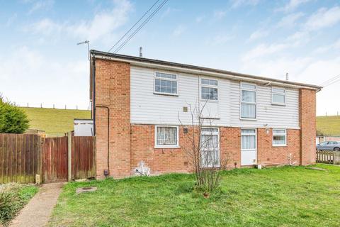 2 bedroom maisonette for sale, Jordans Close, Stanwell, TW19