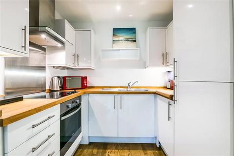 1 bedroom flat to rent, Eastfields Avenue, London