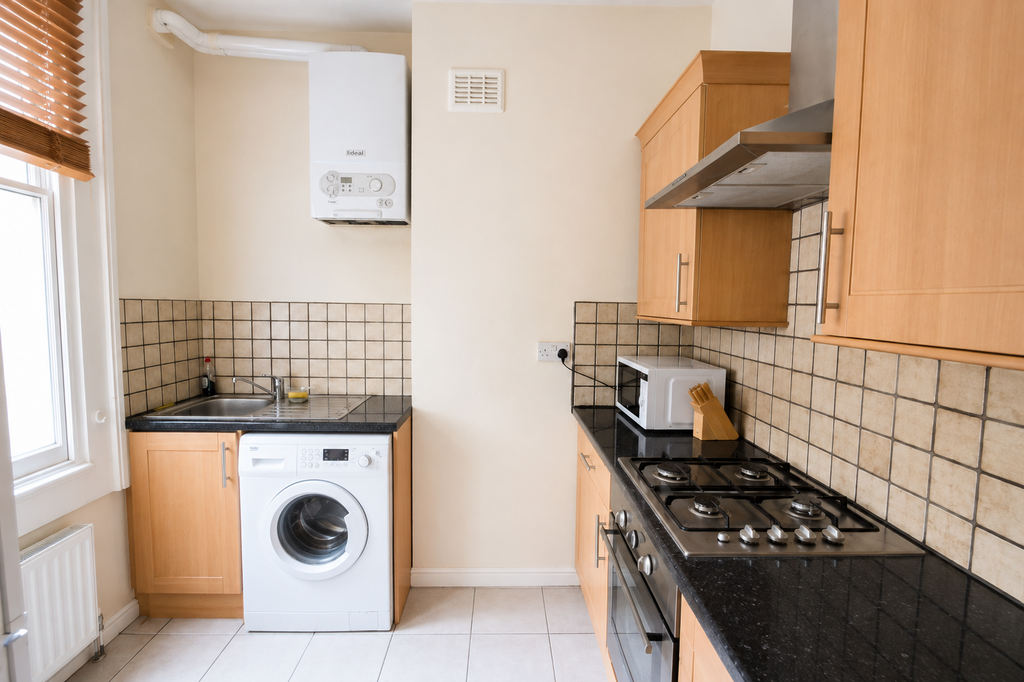 Apartment in London, City of Westminster - View 3