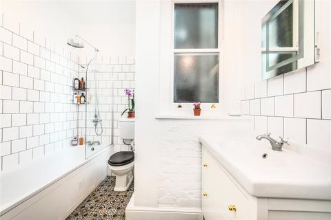 1 bedroom apartment to rent, Cowper Road, Hanwell, West Ealing, London, W7