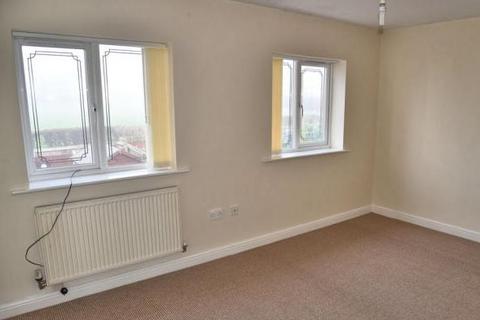 2 bedroom townhouse to rent, Thornwood Close, Thurnscoe