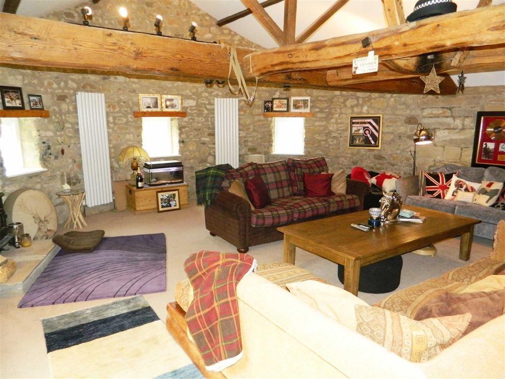 Cowesby 3 bed barn conversion £1,000 pcm (£231 pw)