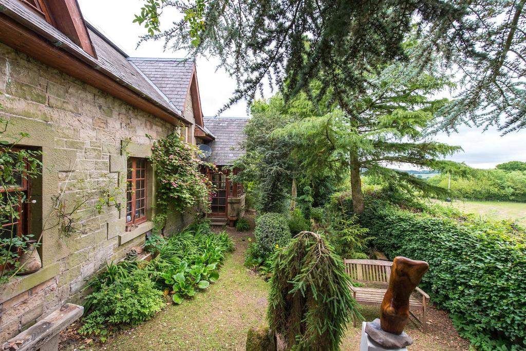 Hundalee Cottars Farm, Hundalee, Jedburgh, Scottish 