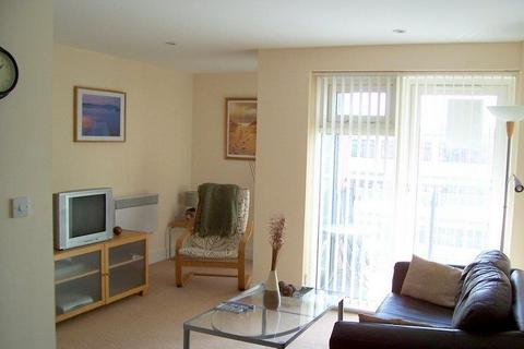 2 bedroom house to rent, Altamar, Kings Road, Swansea. SA1 8PY