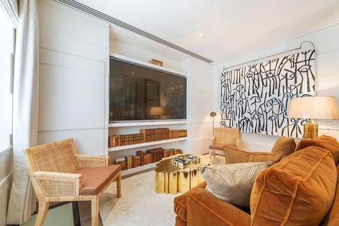 3 bedroom house for sale - Eaton Mews North, London, SW1X