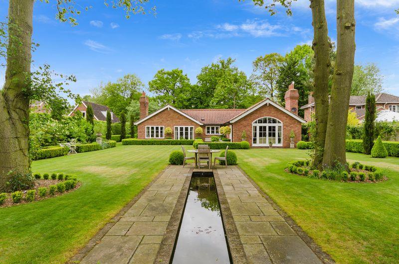Woodhall Spa, Lincolnshire 3 bed detached bungalow for sale £1,250,000