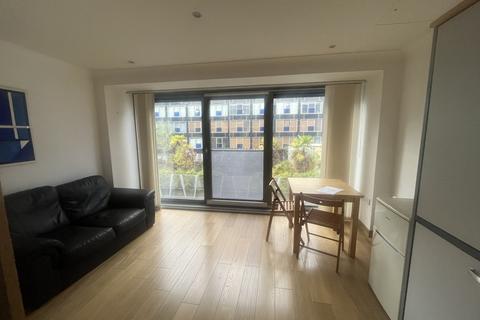 Studio to rent, Citispace South
