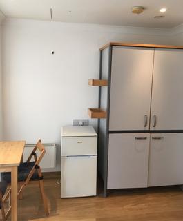 Studio to rent, Citispace South
