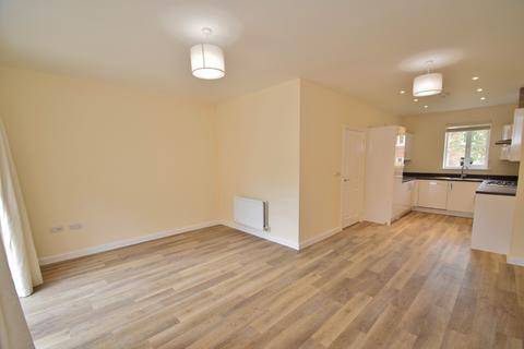 2 bedroom terraced house to rent, Winchester Village
