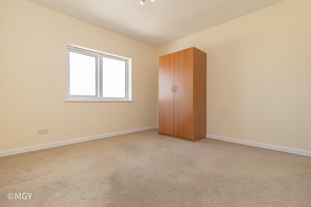 186 aq 16
