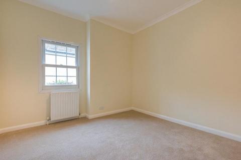 1 bedroom apartment to rent, Okehampton Road, London, NW10