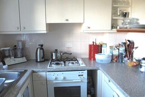 1 bedroom end of terrace house to rent, Town End Close, Godalming GU7