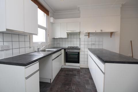 3 bedroom maisonette to rent, Station Road, Portslade BN41