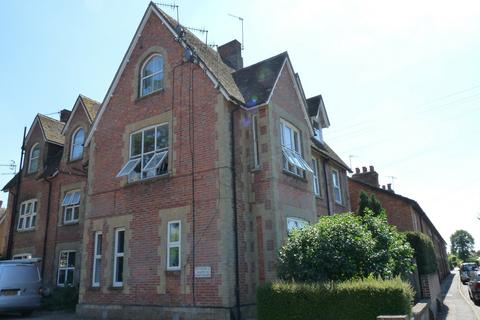 1 bedroom flat to rent, Edenbridge, Kent, TN8