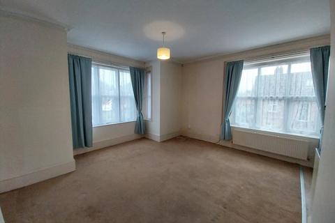 1 bedroom flat to rent, Edenbridge, Kent, TN8